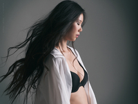 Model Jihyeun Fox Chang